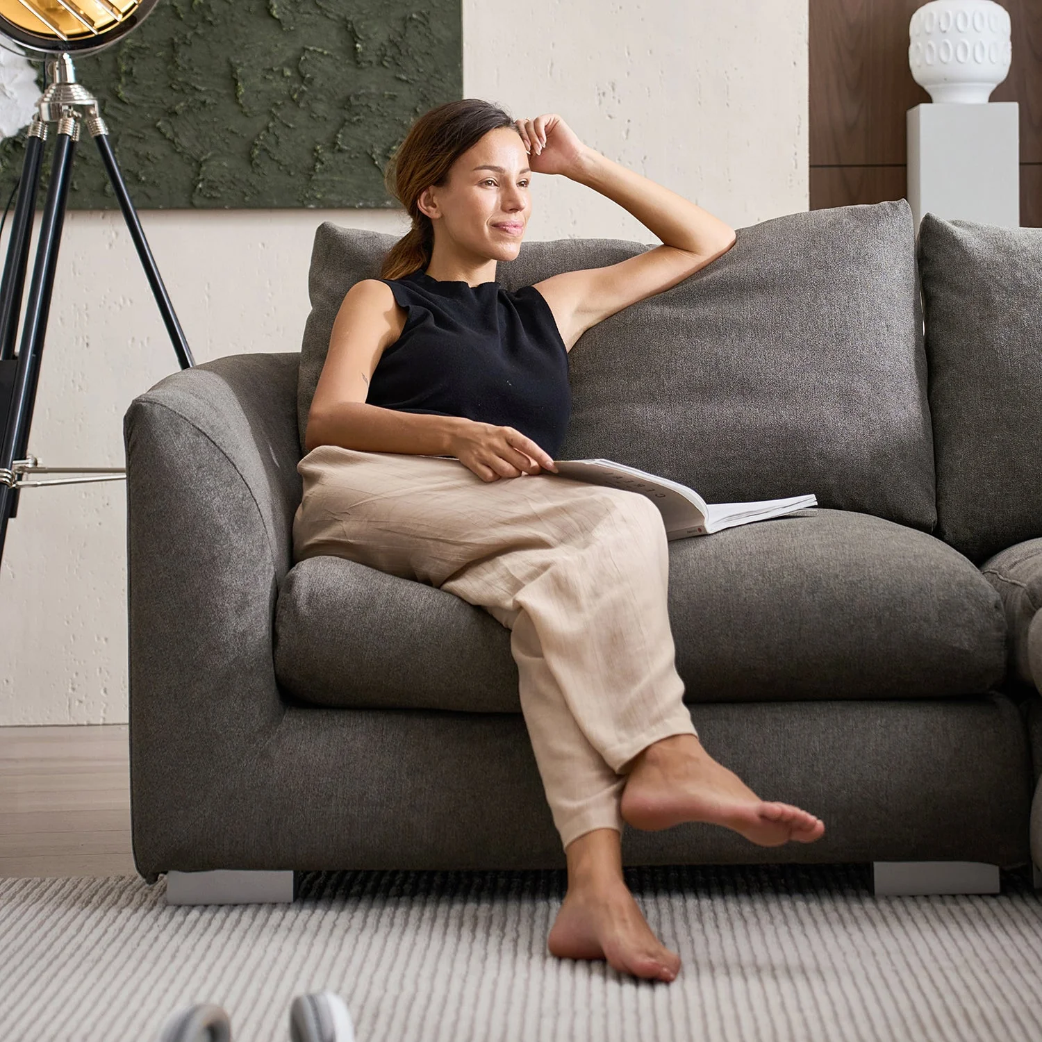 Feathers Sectional - Image 104