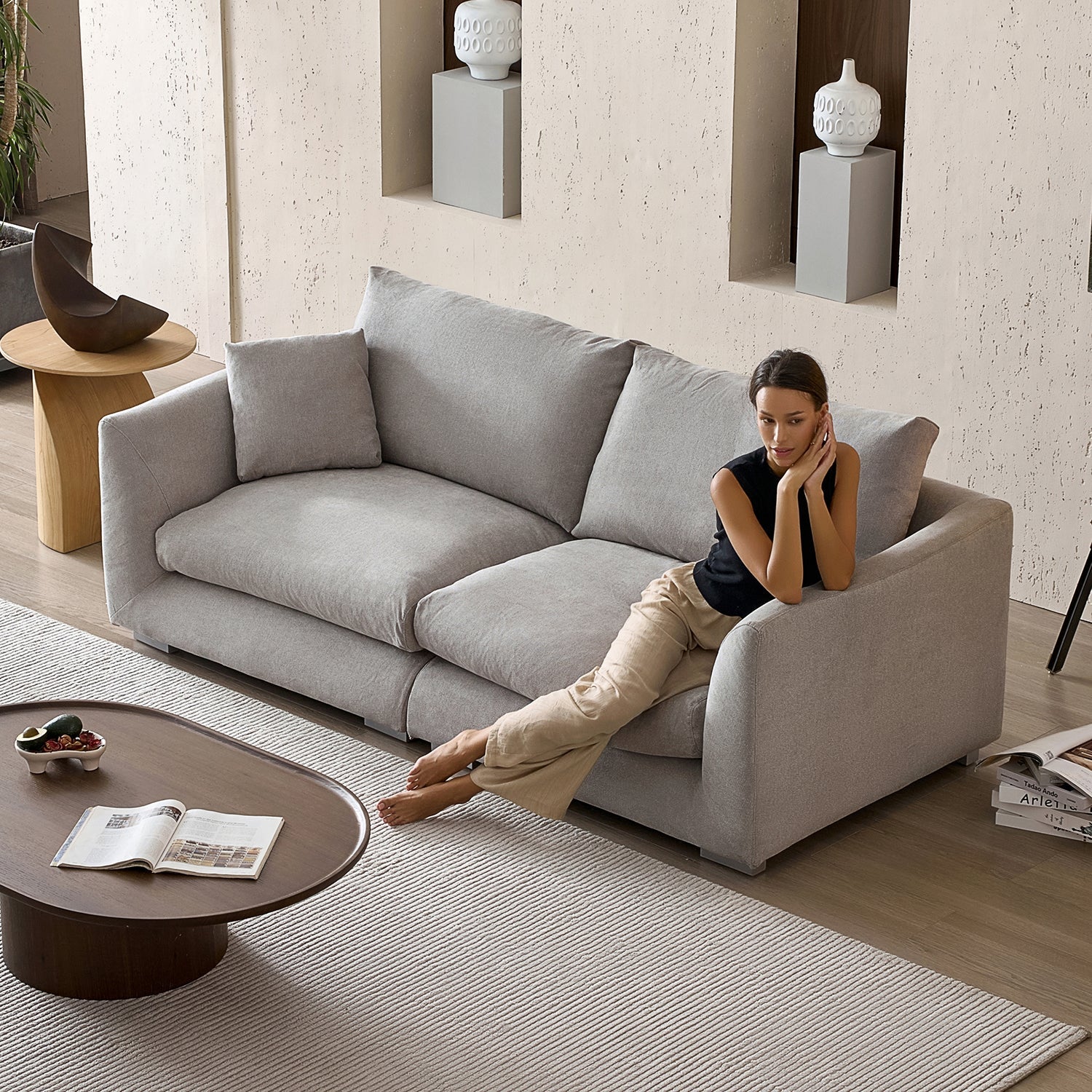 Feathers Sofa - Image 98