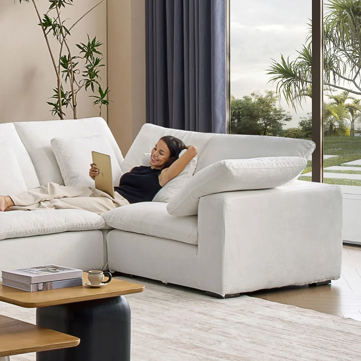 Tivoli Cloud U Closed Sectional - Image 100